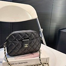 Chanel 香奈兒 AP3998 荔枝皮相機包 黑 11*17*4 cm 現貨