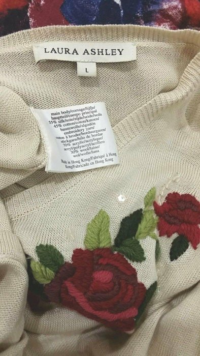 Laura Ashley洛拉 英國品牌領針織毛衣米色玫瑰花刺繡