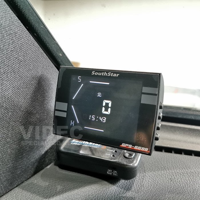 巨城汽車 BENZ GLC 實車安裝 南極星 HP-1 Plus 雷射二極體防護+GPS 6688 測速器 新竹 威德