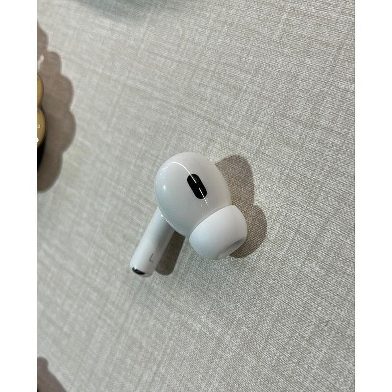 耳朵掉了。】 雙北面交現貨24h快速出貨蘋果Apple Airpods Pro 第二代左