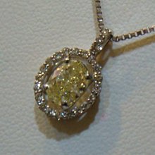 賠很大，主鑽0.913克拉黃彩鑽配鑽0.17克拉鑽石純白金項鍊 時尚經典款
