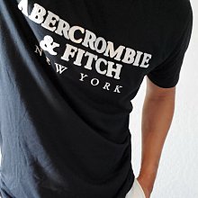 【A&F男生館】【Abercrombie LOGO貼布刺繡短袖T恤】☆【AF007A1】(S)