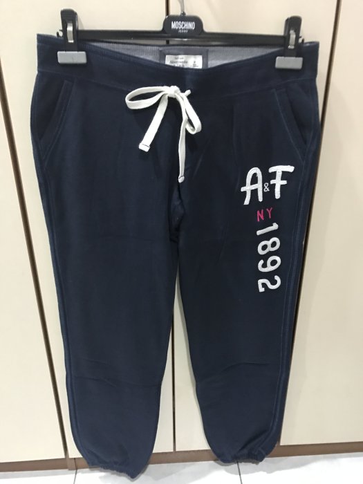 A&F 藍色 9分 縮口 刷毛 M號 近全新