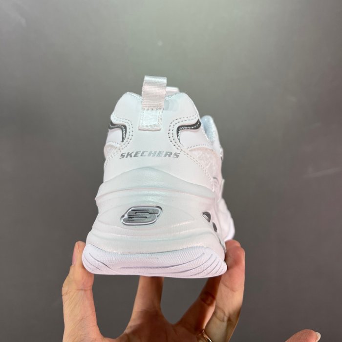 新Skechers D'Lites 熊貓鞋 蕾絲款 厚底女鞋 Skechers老爹鞋 增高休閒鞋 記憶鞋墊 896147