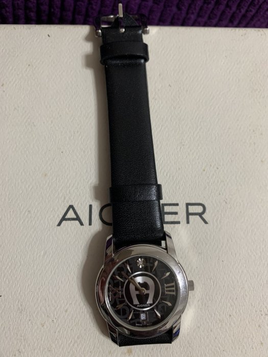 ☆╮小白ㄉ私房貨╭☆  真品 9.5成新AIGNER （愛格納）手錶（高雄市可面交）