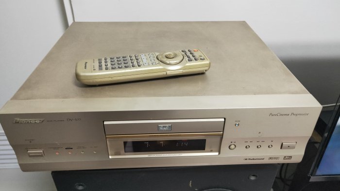 pioneer  DV-S77 DVD 播放機 二手 功能正常 公司貨 已改全區
