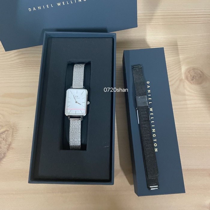 Daniel Wellington DW Quadro 麥穗式金屬編織小方錶極光銀 10mm經典黑麥穗錶帶 手錶