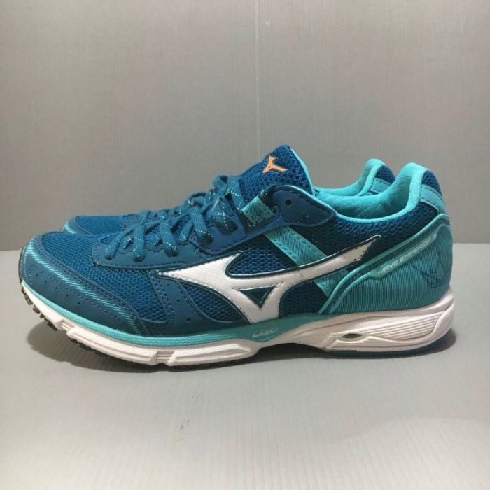 Mizuno Wave Emperor3 J1GB197601 尺寸：23.5-25.5 運動鞋 慢跑鞋 （單隻約165g)