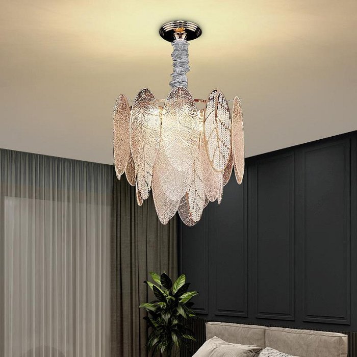客廳吊燈后現代簡約輕奢臥室燈創意大氣羽毛水晶玻璃主臥餐廳燈具