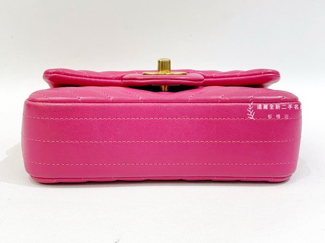 遠麗精品(板橋店)S2233 CHANEL  桃粉色山形紋金釦MINI COCO A65050