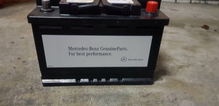 MERCEDES BENZ CLA GLA A 180 B180原廠電瓶 歐洲產 料號 A0019828008 12V 70AH 720A