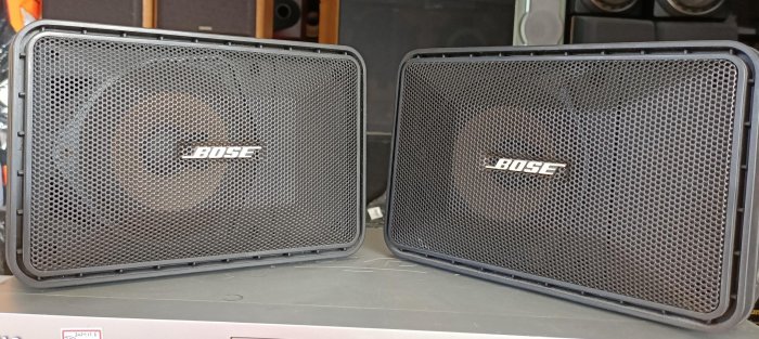 Bose BOSE 101 MUSIC MONITOR SPEAKER迷你監聽喇叭