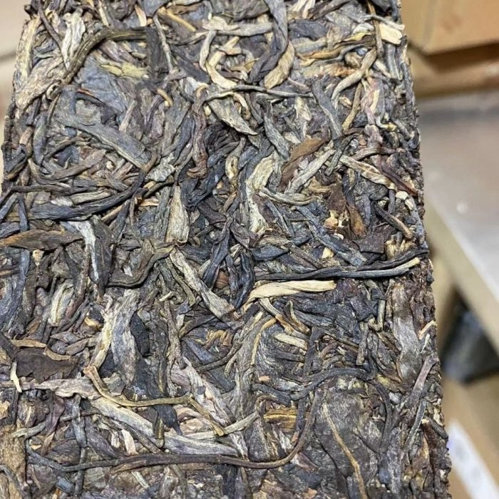 【老班章】雲南普洱茶葉 三爬 老班章木盒磚 布朗山生茶 250g