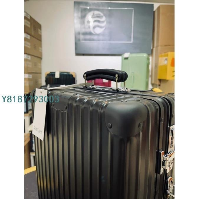 現貨熱銷-戶外 運動二手正品轉賣 RIMOWA Classic Cabin 霧面黑色 鋁合金材質 行李箱 拉桿爆款