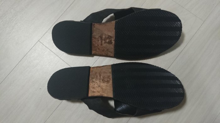 山本耀司頂級系YOHJI YAMAMOTO POUR HOMME MADE IN JAPAN全皮底已加全新高耐磨鞋墊9.5號收藏級鞋款頂級作工用料難得釋出請保握
