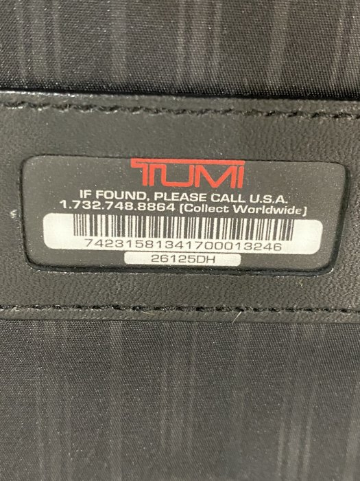 正品 TUMI 硬殻筆電包