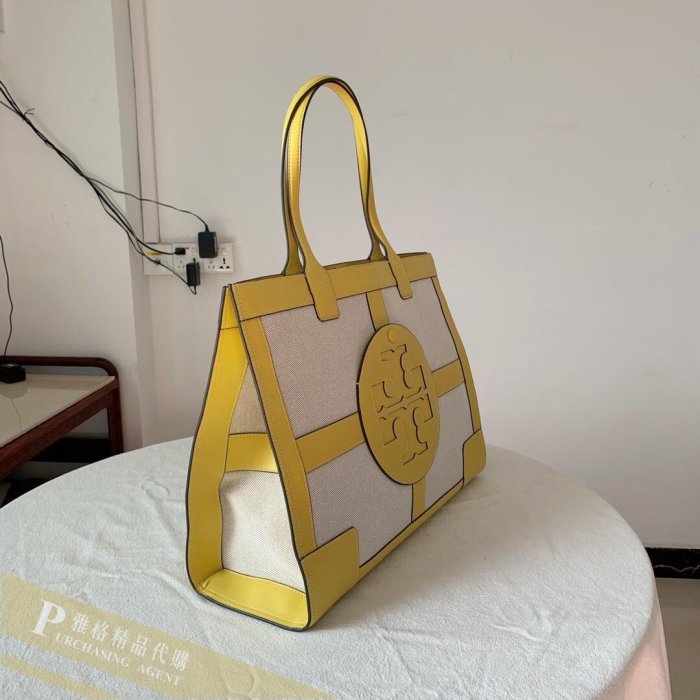 雅格時尚精品代購 TORY BURCH 典雅時尚潮流 大號大LOGO撞色(黃)手提托特包 美國代購