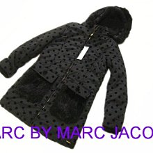 *Beauty*LITTLE MARC JACOBS黑色點點毛毛舖棉連帽外套 WE14