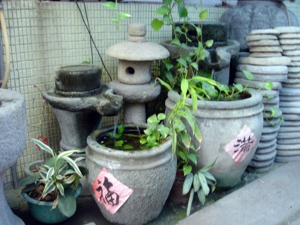 【路卡傢飾～園藝造景】仿石 浮線雕大肚桶 水缸 流水組 居家庭園  魚缸 花盆 石盆