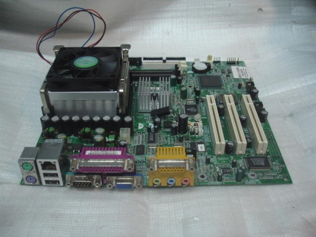【電腦零件補給站】 BCM IN845GVD i845GV Socket 478工業主機板+CPU含風扇