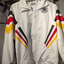 限時特價 南🔥2024 6月 ADIDAS GERMANY 運動外套 寬鬆 電繡德國隊徽 立領 男款 白 IT7752