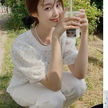 MIMI&DIDI獨家官方授權 六月新品【CEAGMD032R】正韓 在心裡種上可愛的小花印花泡泡布上衣 ~首爾蝶衣