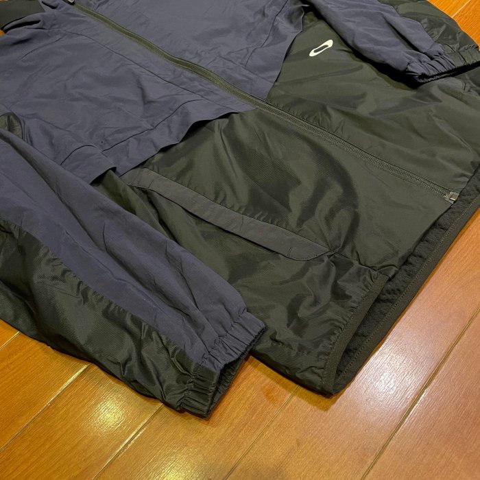 Oakley Training Jacket 日本限定 男防風防潑水保暖訓練風衣外套 美國戶外極限運動潮流機能品牌 S