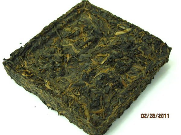 {藏風納氣}要就要正品保真.勐海茶廠1992年出品小方磚生青茶磚.一磚起標.