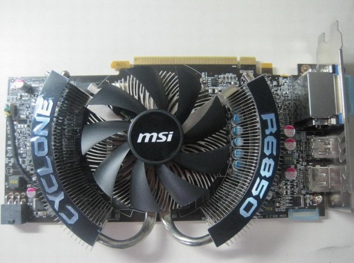 MSI 微星 R6850 cyclone 1GD5 顯示卡【 故障卡、可過電不開機 】報帳 或 維修用