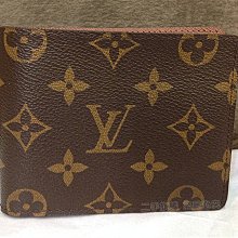 二手旗艦 LOUIS VUITTON LV M60895 全新現貨 字紋 3卡 交叉 短夾(中友店) 03908