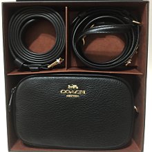 Coach 最新 兩用禮盒 立體logo 現貨 腰包 相機包 斜背包 美國甜心屋