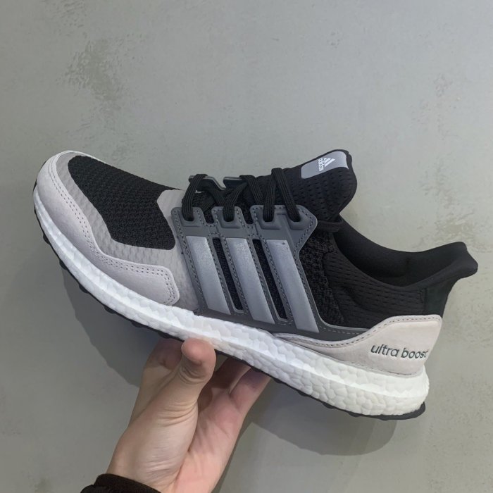 Washoes adidas UltraBOOST S&L 灰 黑 白 EF0726 慢跑鞋 靛藍 男鞋03 台灣公司貨