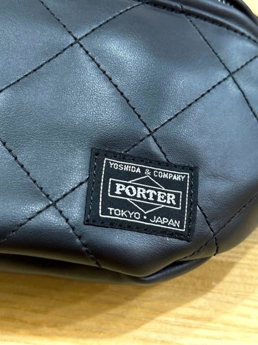 BLACK英國百年！全新LEWIS x PORTER.JAPAN全菱格紋SUPER MONZA側背牛皮LEATHER腰包