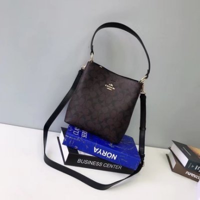 【小怡代購】 全新  COACH 2312 美國正品代購新款女士經典PVC配牛皮小號水桶包 手提包 單肩斜跨包 超低直購