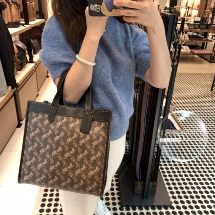 台灣現貨 Coach 拖特包 89354 馬車老花帆布 FIELD TOTE 直立式 全新正品 CELINE帆布