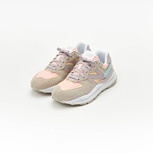 南◇2022 3月 NEW BALANCE 灰 粉 紫 女款 復古 慢跑鞋 運動 休閒 慢跑 經典 W5740SA