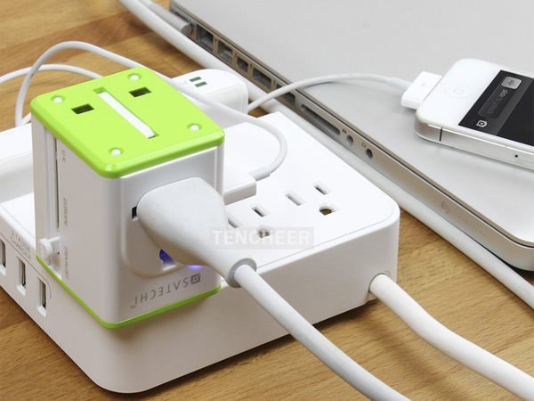 ＜TENCHEER現貨＞ Satechi Smart Travel Adapter with USB Port 旅行插座 萬國 萬用 電源 轉接頭