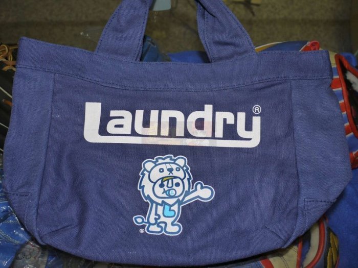 貳拾肆棒球-日本帶回- LAUNDRY X日職棒西武獅聯名拖特包baby bag