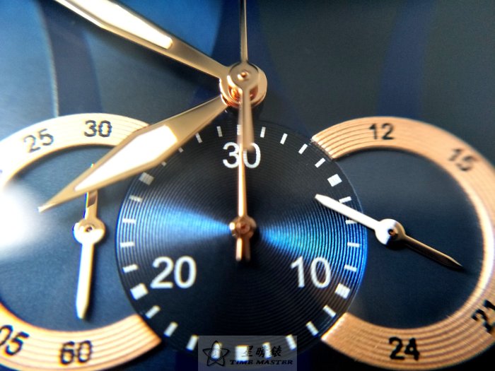 瑪莎拉蒂手錶MASERATI手錶TRAGURDO款，編號:R8871612024,寶藍色錶面深咖啡色皮革錶帶款