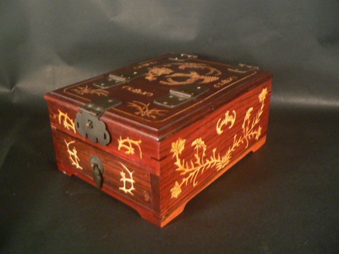 乖乖@賣場~木雕 越南黃花梨鑲貝珠寶盒 置物盒 梳妝盒 老件(DM868)