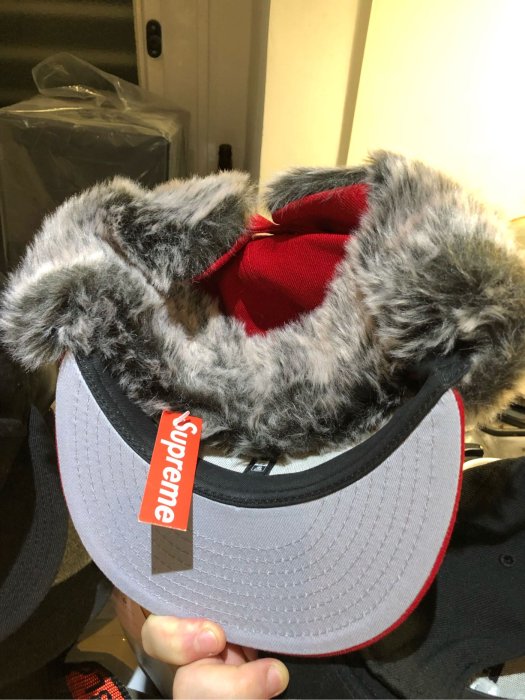 Supreme Earflap New Era 雪地帽全新未使用7 又4/3 | Yahoo奇摩拍賣