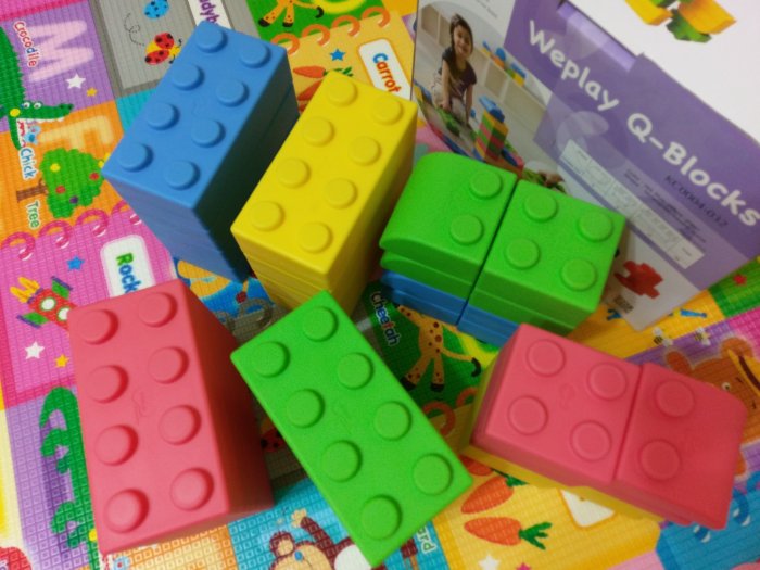 [二手] 童心園 Weplay Q-Blocks 巧巧大積木-家庭組 嬰兒寶寶 安全軟積木 益智玩具 (32入)