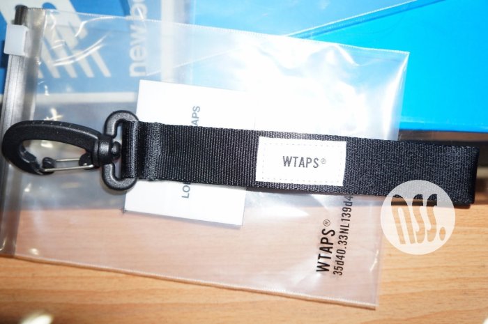 「NSS』WTAPS 18 WRIST HOLDER STRAP NYLON 綠 黑