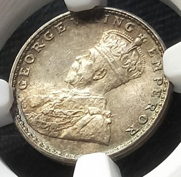 NGC MS64 1917年C版印度喬治五世男皇2安娜銀幣 (彩包)