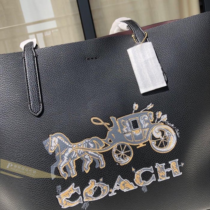 雅格精品代購 Coach 76776 最新款牛皮編織大LOGO托特包 大馬車購物袋 單肩手提包 美國代購