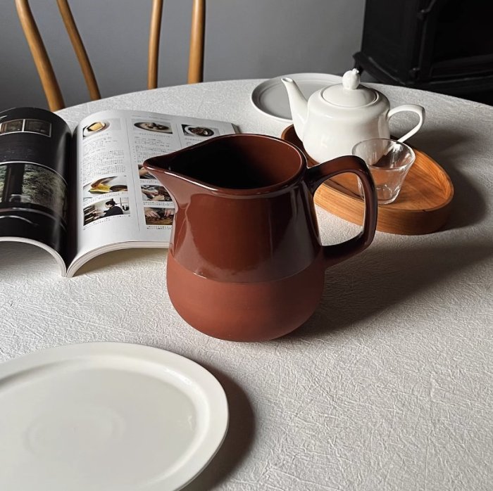 咖色系雙層陶瓷水壺   檸檬水壺 陶瓷涼水壺 咖啡色 磚紅色 茶壺 花瓶 餐具收納【小雜貨】