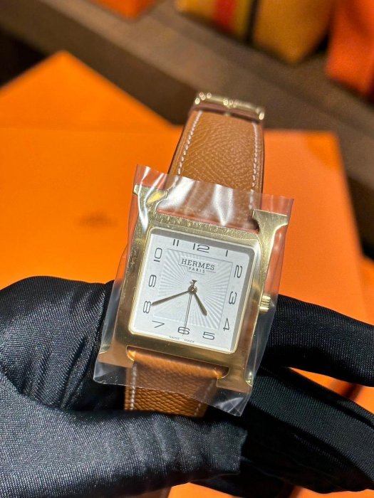 [現貨］Hermes HEURE H Watch 34 MM 愛馬仕手錶 金棕 手鍊