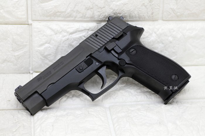 台南 武星級 鋼製 SIG SAUER P226 手槍 瓦斯槍 附 胡桃木收納盒( 精品收藏GBB槍BB彈模型槍玩具槍