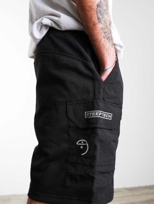 The North Face Steep Tech shell cargo shorts TNF 工裝黑色口袋短褲