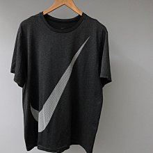 CA 美國運動品牌 NIKE DRI-FIT 深灰 休閒運動短t XXL號 一元起標無底價P861